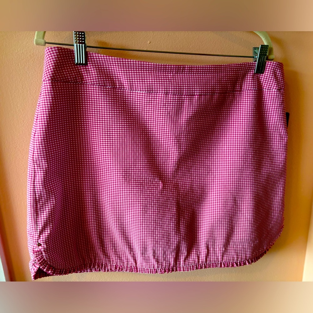 ATTYRE Pink Gingham Skort in size 12 it stretches a lot. Beautiful & confy